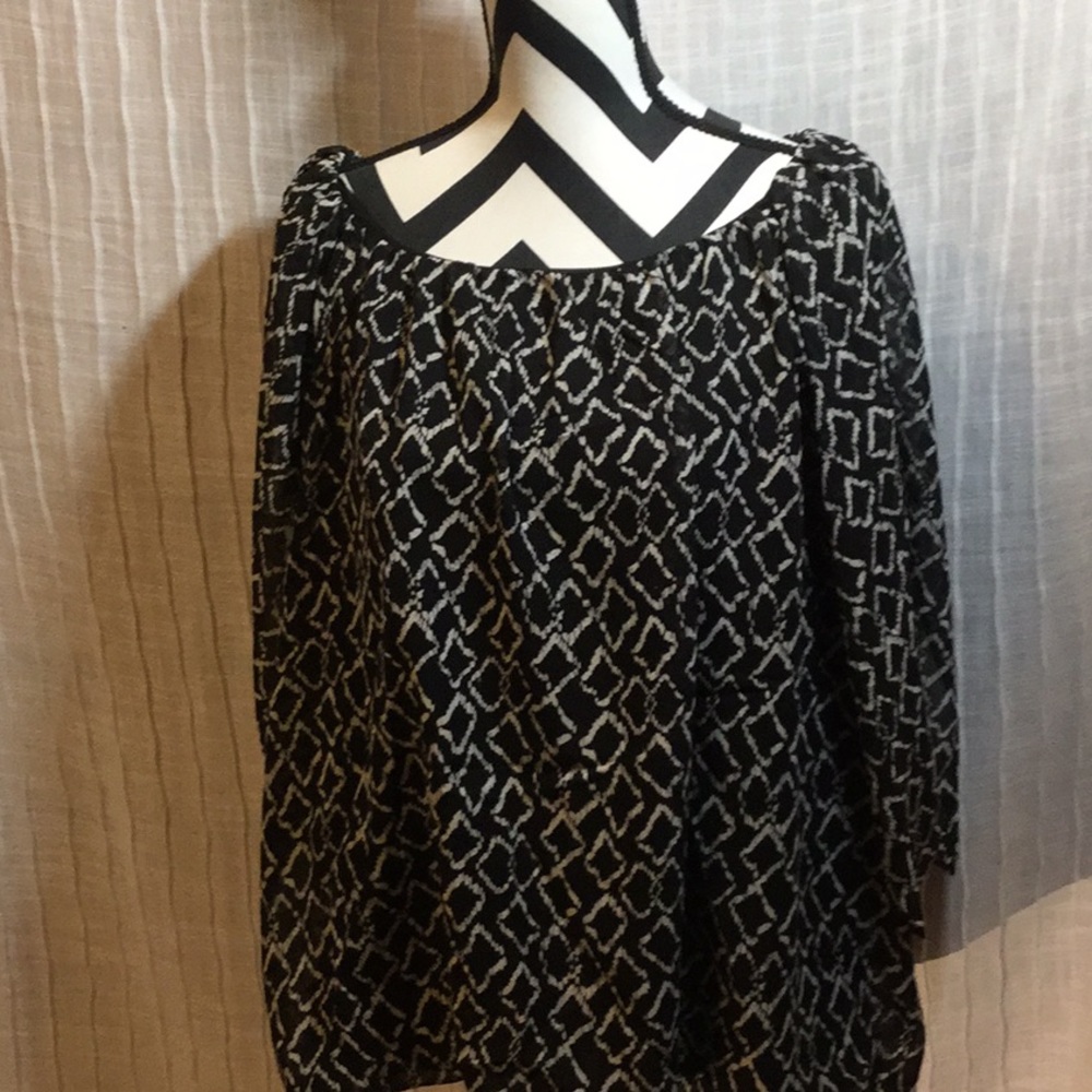 Rancho Estancia Black & White Lined Blouse Medium
